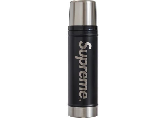 SUPREME STANLEY CLASSIC BOTTLE BLACK 20oz