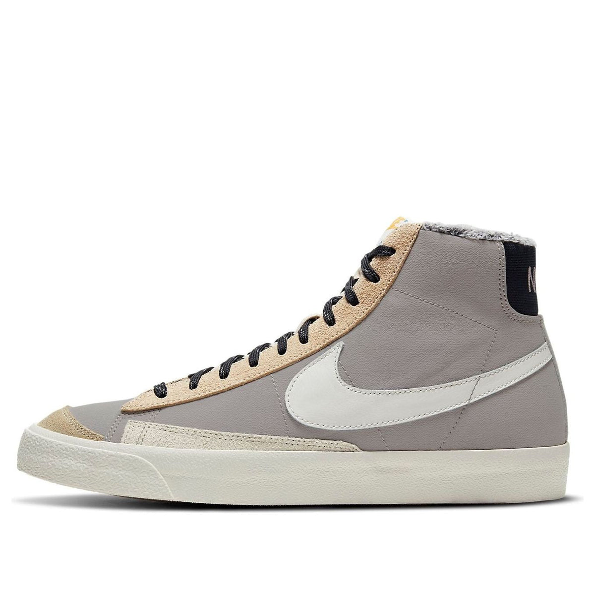 Blazer Mid 'Hike Nike' DC5269-033